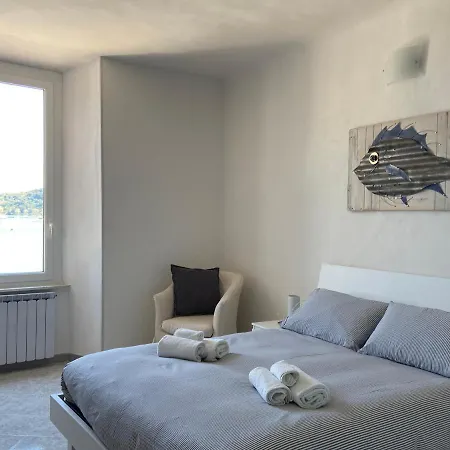 Sea View Apartment In Front Of The Sea Porto Venere Exterior foto